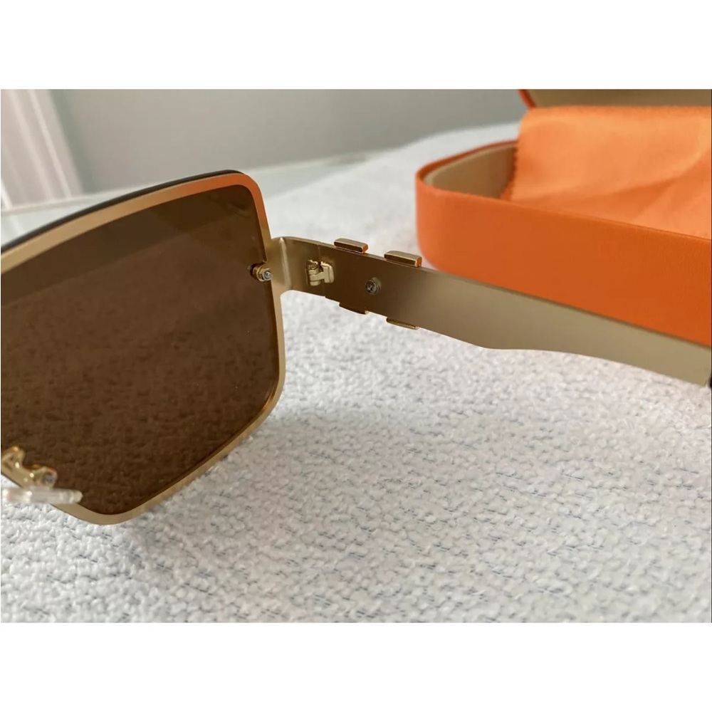 Hermès Fashion Sunglasses with Orange Case - Picture 8 of 13